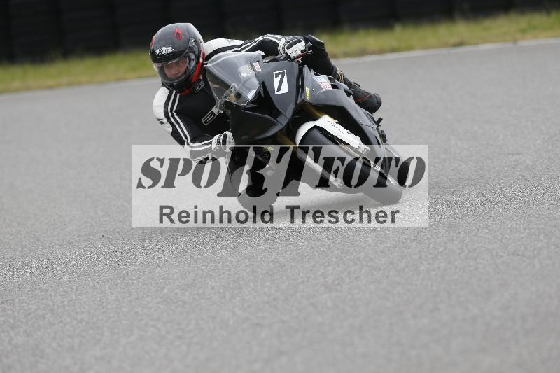 /Archiv-2024/13 22.04.2024 Plüss Moto Sport ADR/Freies Fahren/7